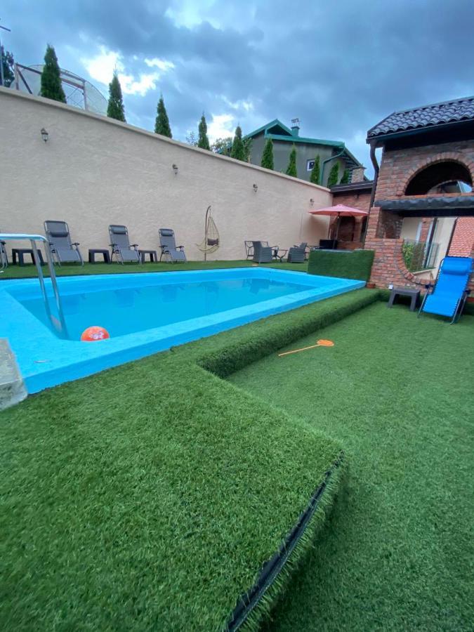 Guesthouse Prenociste Faraon Pljevlja Bagian luar foto