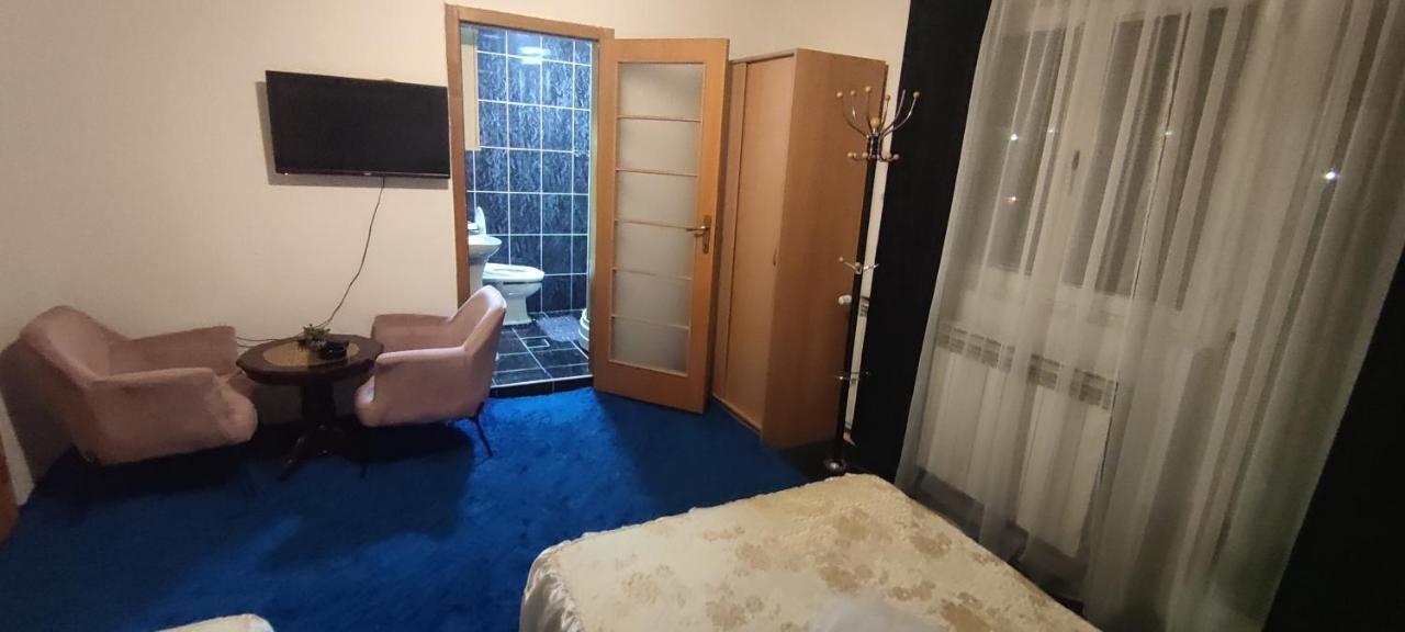Guesthouse Prenociste Faraon Pljevlja Bagian luar foto
