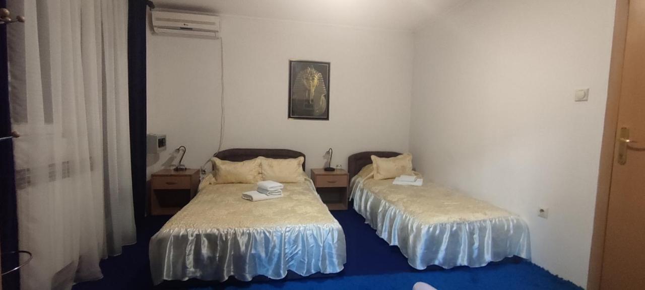 Guesthouse Prenociste Faraon Pljevlja Bagian luar foto